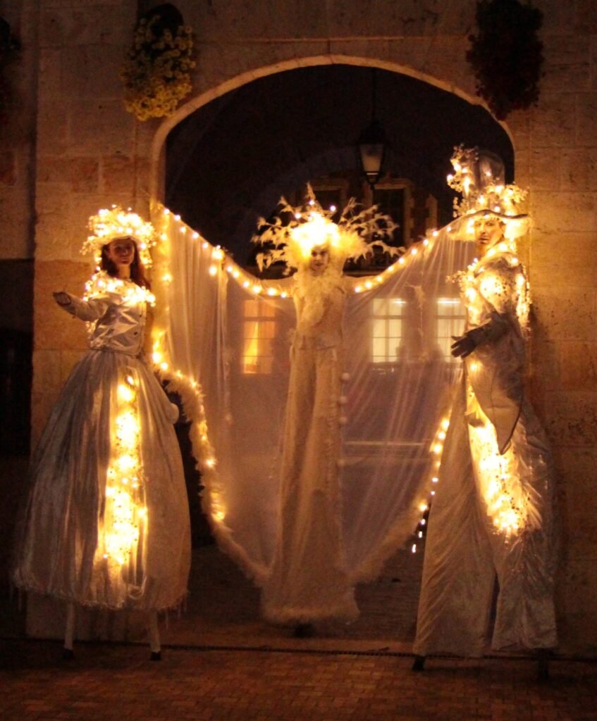 la comtesse et le comte del'hiver, accompagnés de la Dame des Glaces